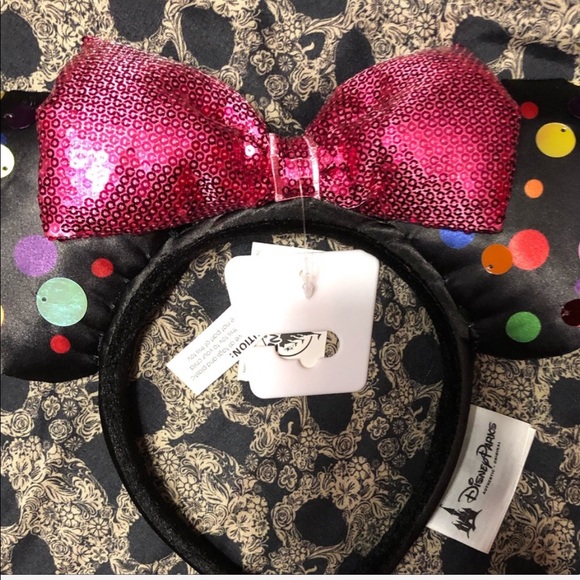 Minnie Mouse colorful polka dots ears - Picture 3 of 3